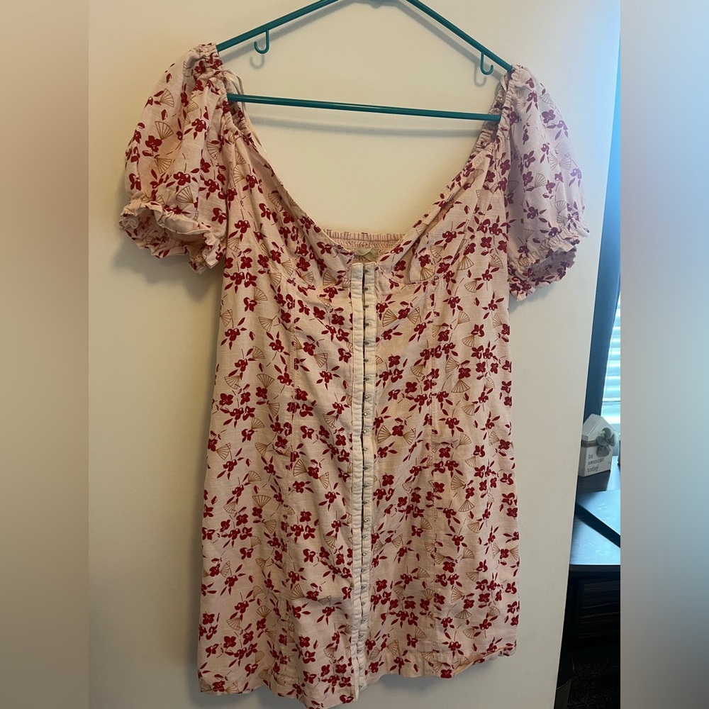 Blush pink & red floral Urban Outfitters mini dress. Summery mini dress